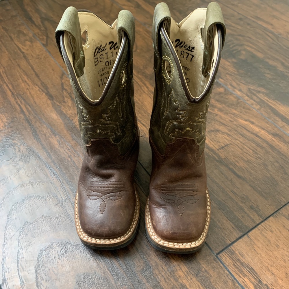 Toddler Old West cowboy boots. Size 6.5